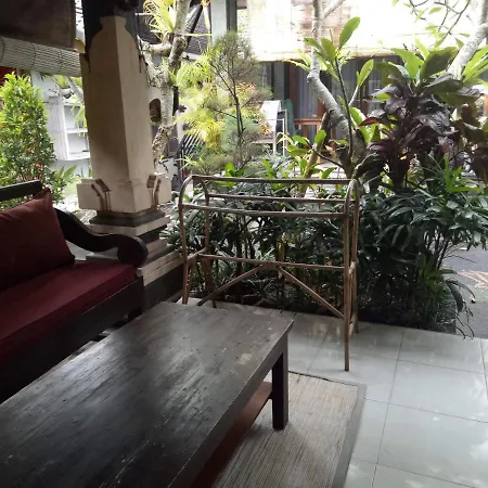 Candra Surf Homestay Canggu  Exterior photo