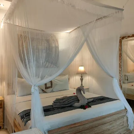 Candra Surf Homestay Canggu  Exterior photo
